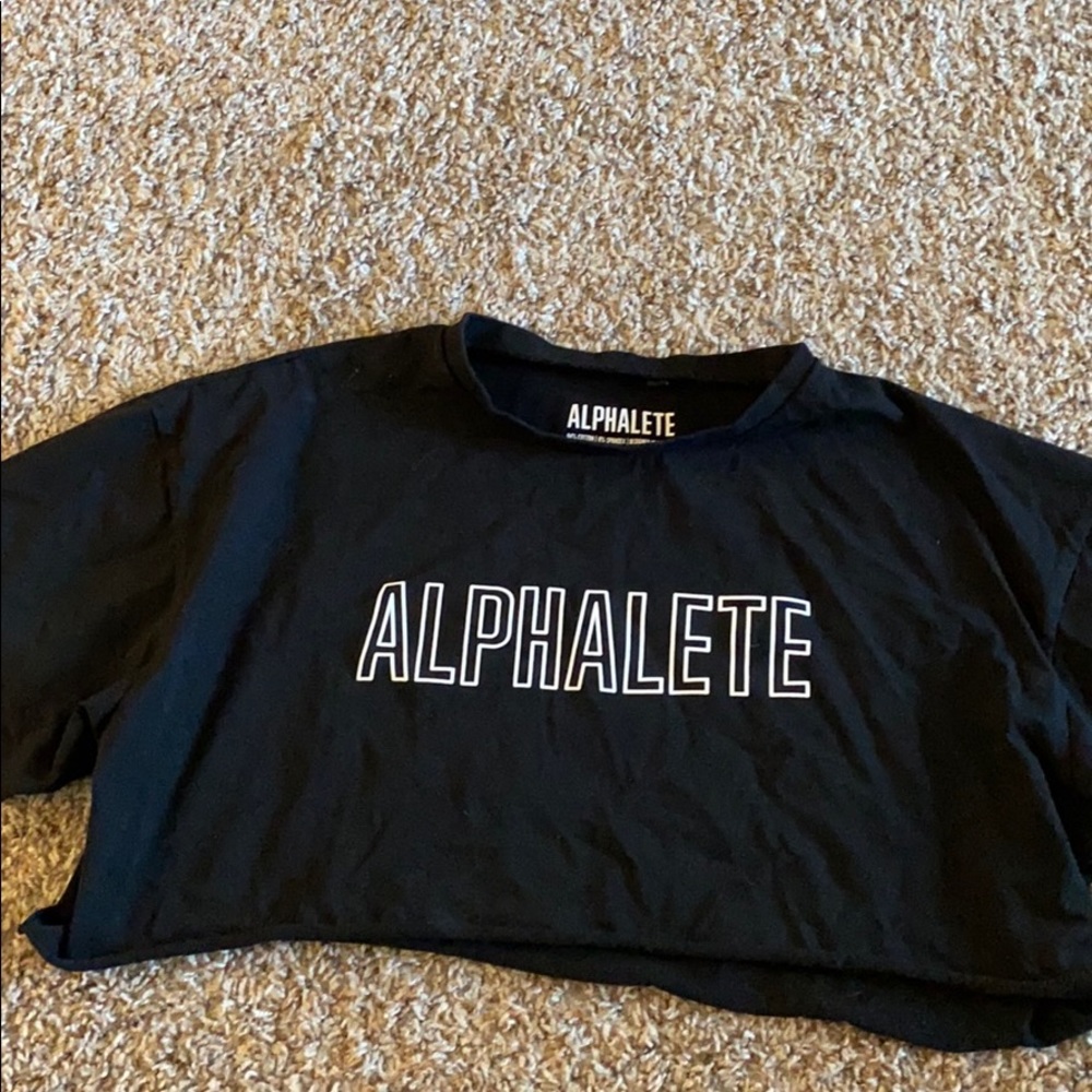 Alphalete Crop